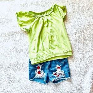 5/$25 Apple Shorts set